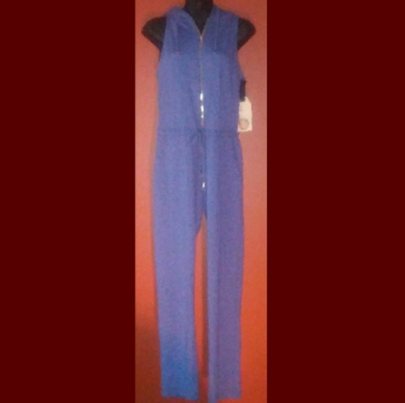 Ash & Ember Sleeveless Hooded Jumpsuit Drawstring - Picture 1 of 8